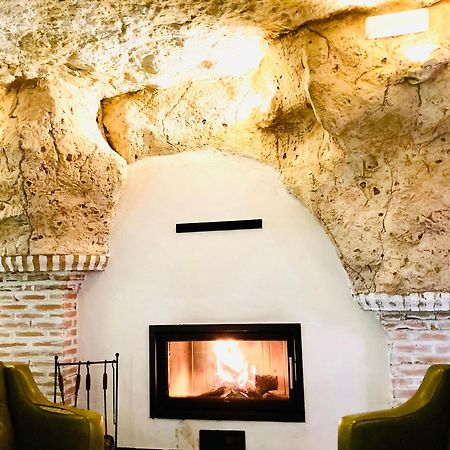 Casa Rural Cueva El Nido Casas de Fernando Alonso Eksteriør billede