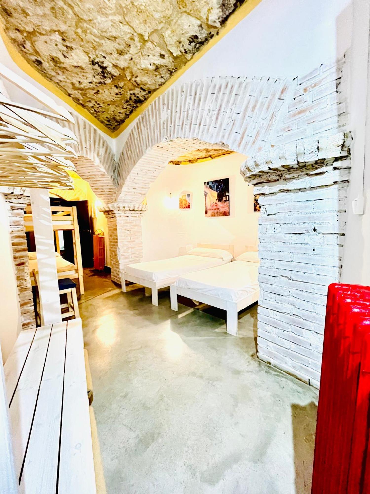 Casa Rural Cueva El Nido Casas de Fernando Alonso Eksteriør billede