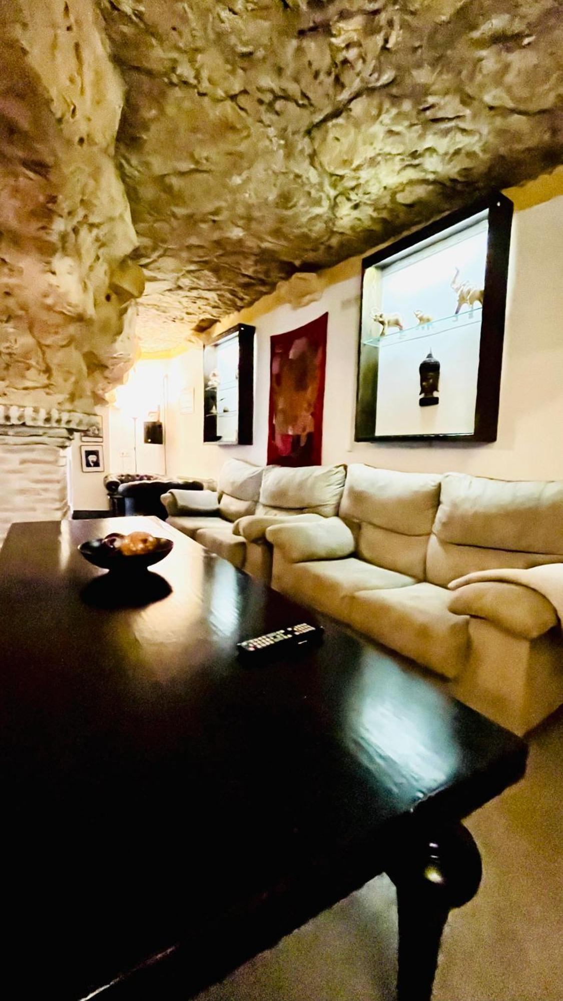 Casa Rural Cueva El Nido Casas de Fernando Alonso Eksteriør billede
